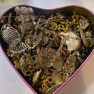 Mystery jewelry Collection !